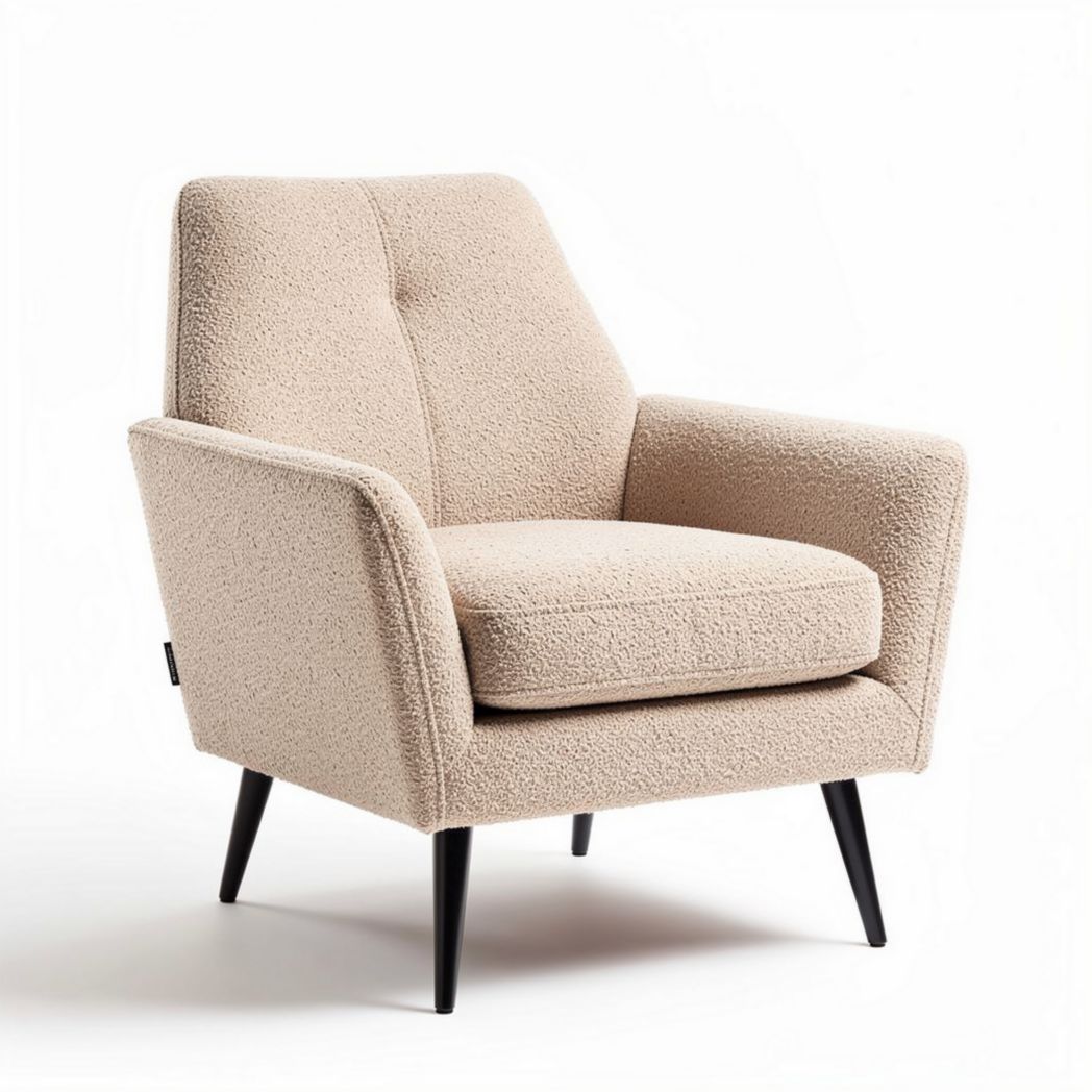 Beige fauteuil van stof met zwart houten poten 80 x 80 x 85cm